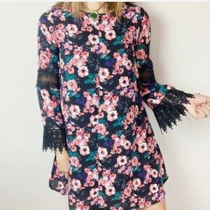 Altar’d State Floral Boho Lace Sleeve Dres…